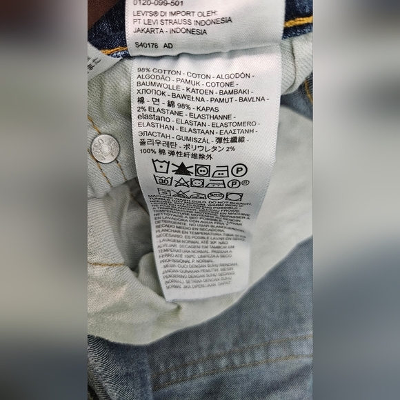 Levi's Men's‎ 559 Relaxed Straight Fit Jeans Size 40x32 - Picture 7 of 8